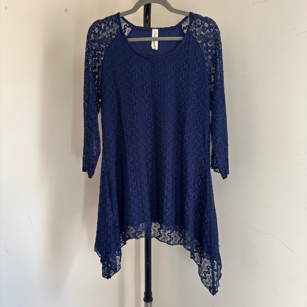 Women’s  Navy Lace Tunic Top